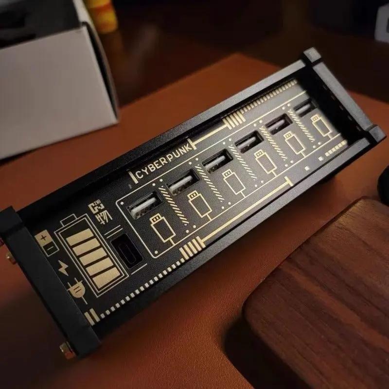 Retro Cyberpunk USB Power Hub – 8-Port 35W Desktop Power Supply for Gaming & LED Accessories - FORGEMYPC